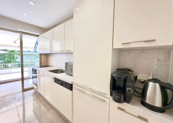 아파트 Sweet Home+terrasse De 60m2 ,2 Mn From Croisette 칸느