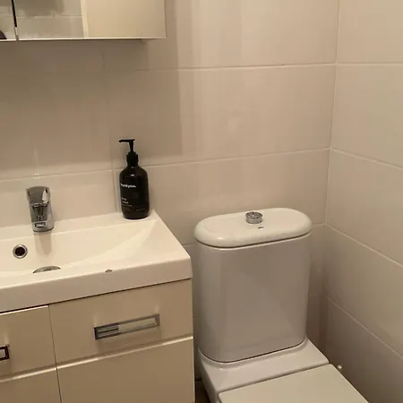 Sweet Home+terrasse De 60m2 ,2 Mn From Croisette * Cannes